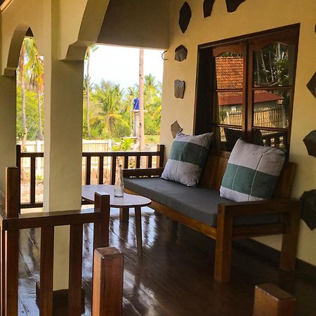 Ananda B&B Gili Air Exterior photo