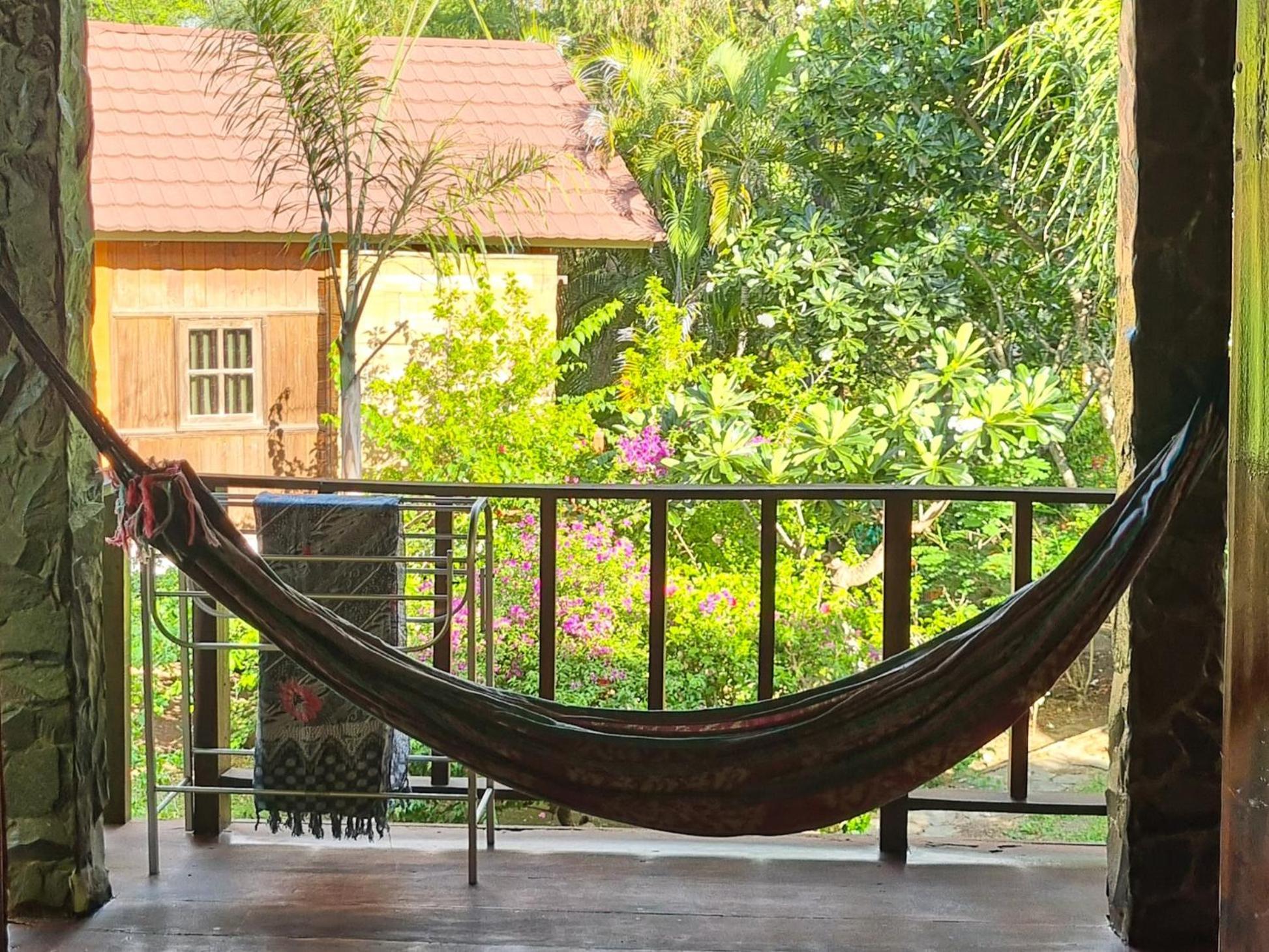 Ananda B&B Gili Air Room photo