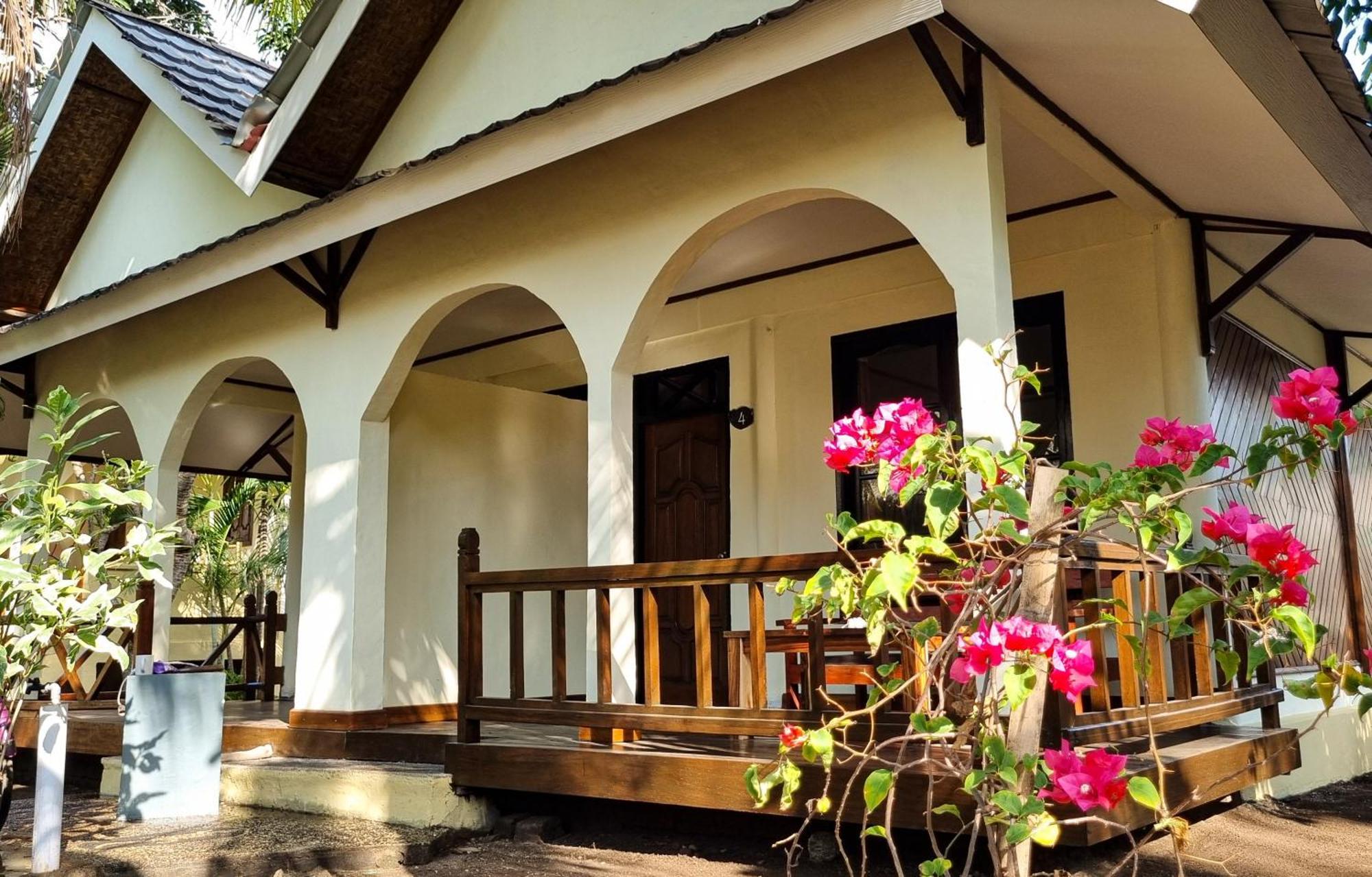 Ananda B&B Gili Air Room photo