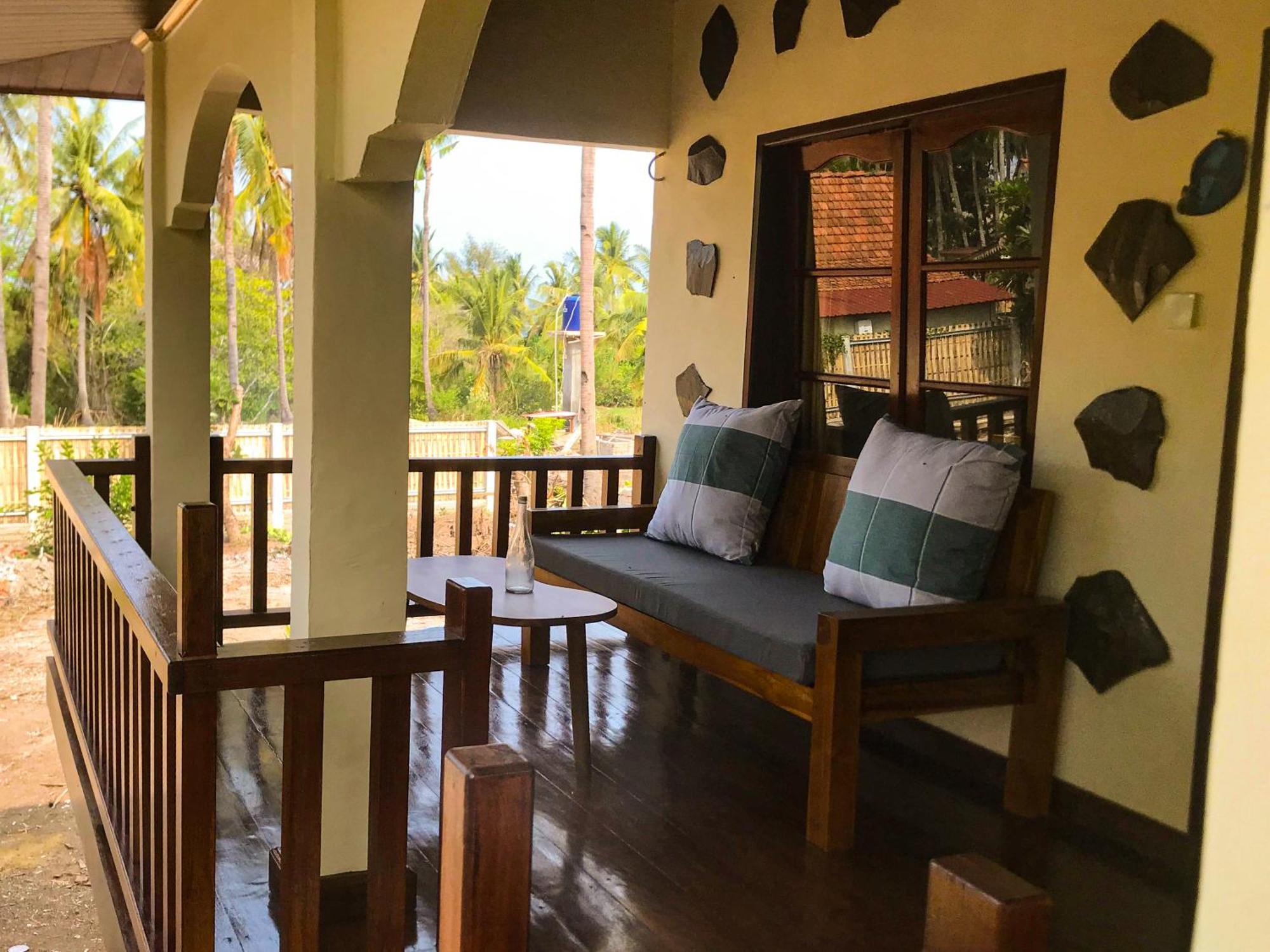 Ananda B&B Gili Air Exterior photo