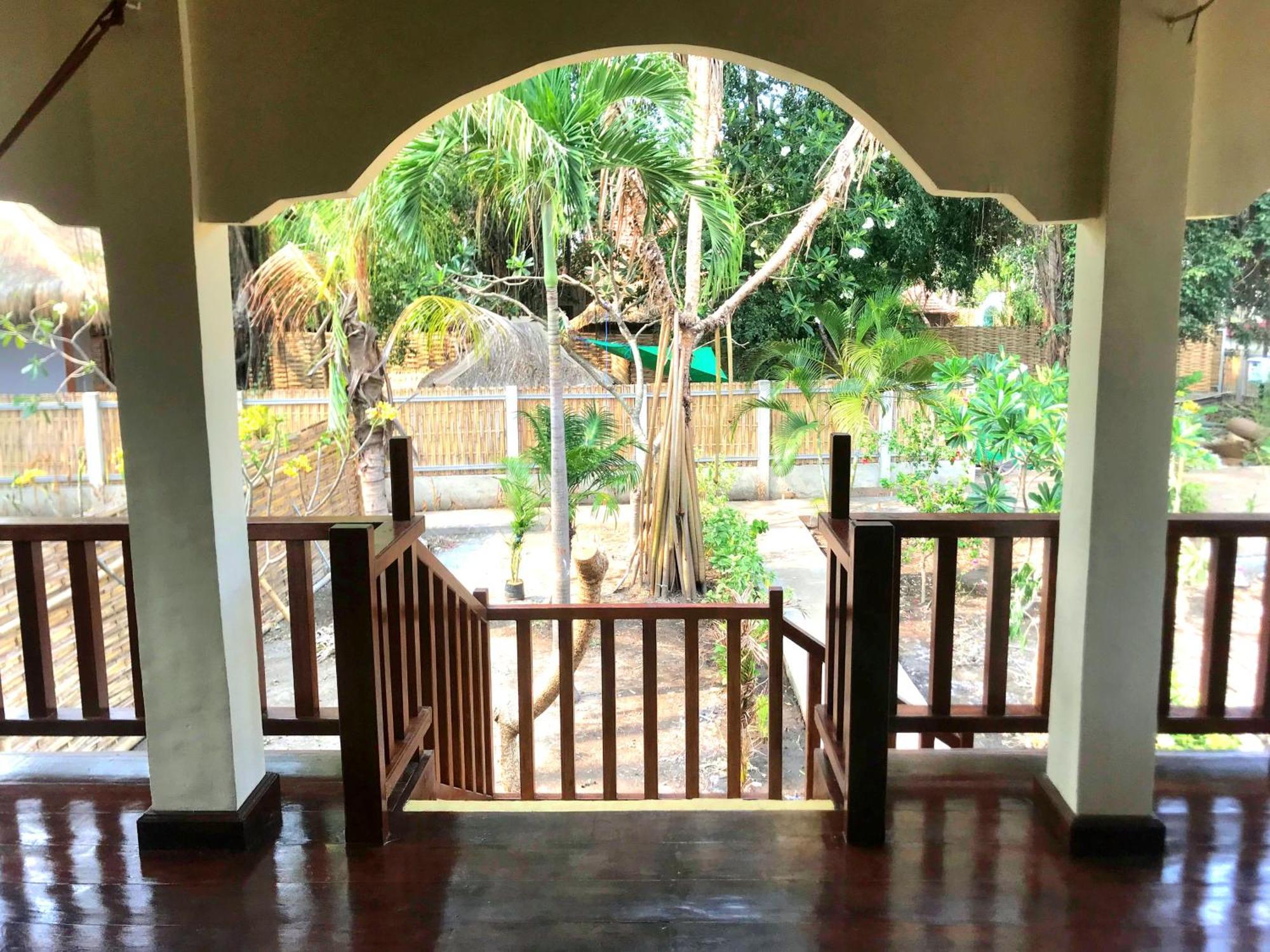 Ananda B&B Gili Air Exterior photo
